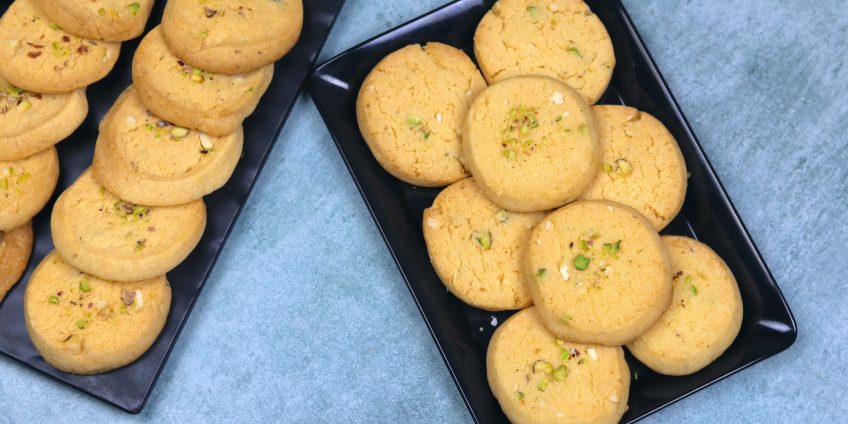 Kaju Pista Cookies