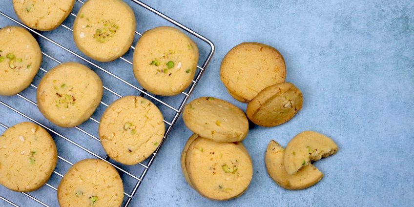 Kaju Pista Cookies