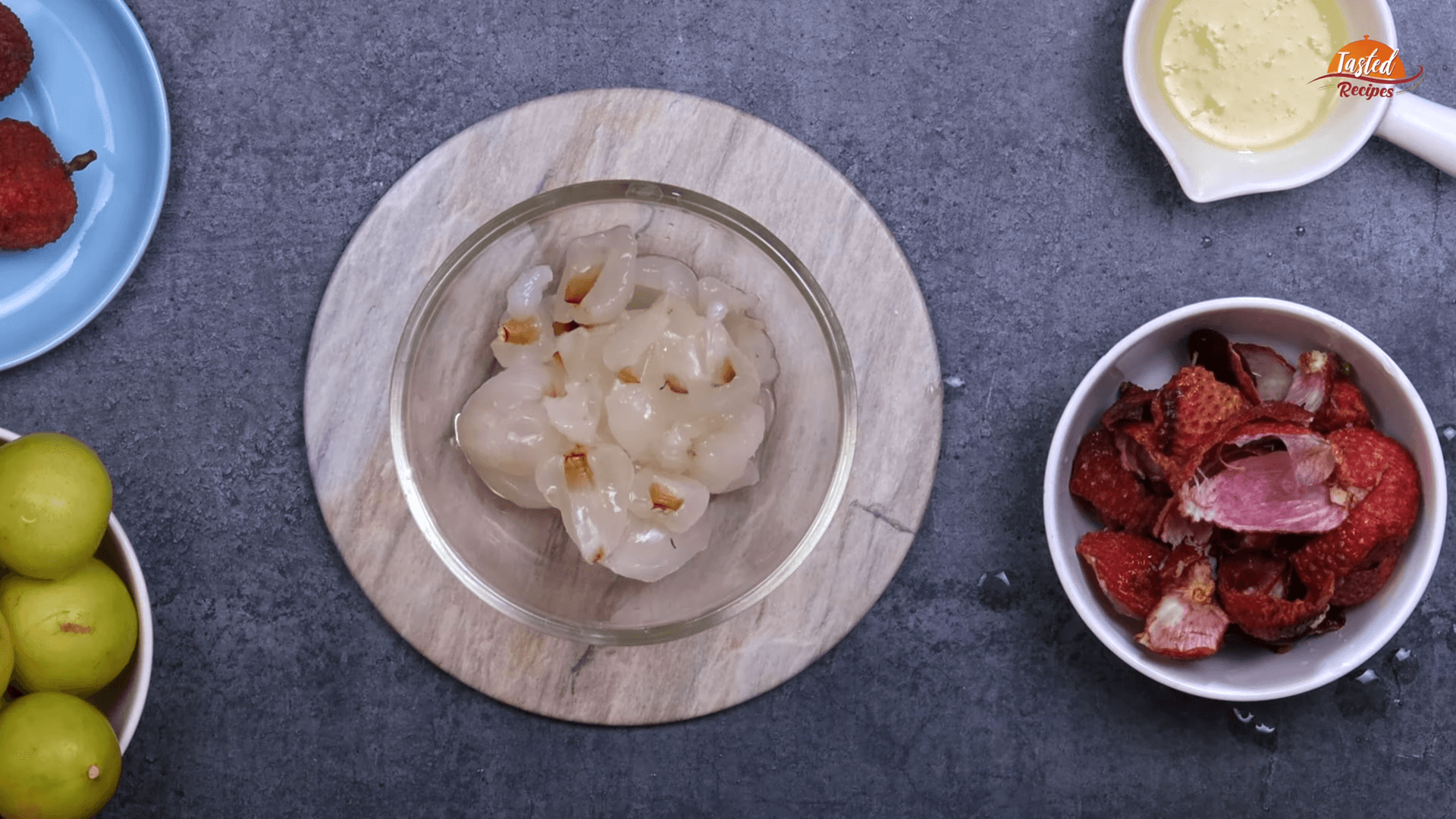 Litchi Juice step-1
