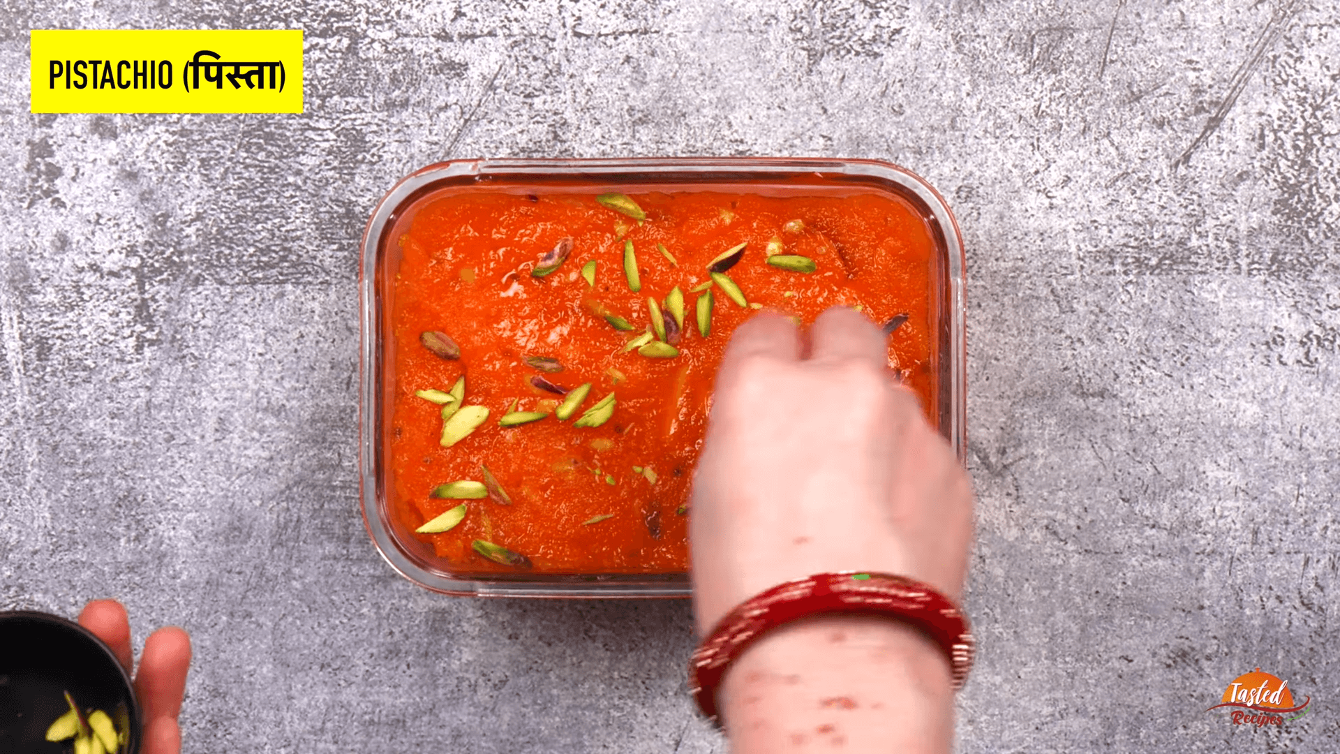 custard powder halwa step-10
