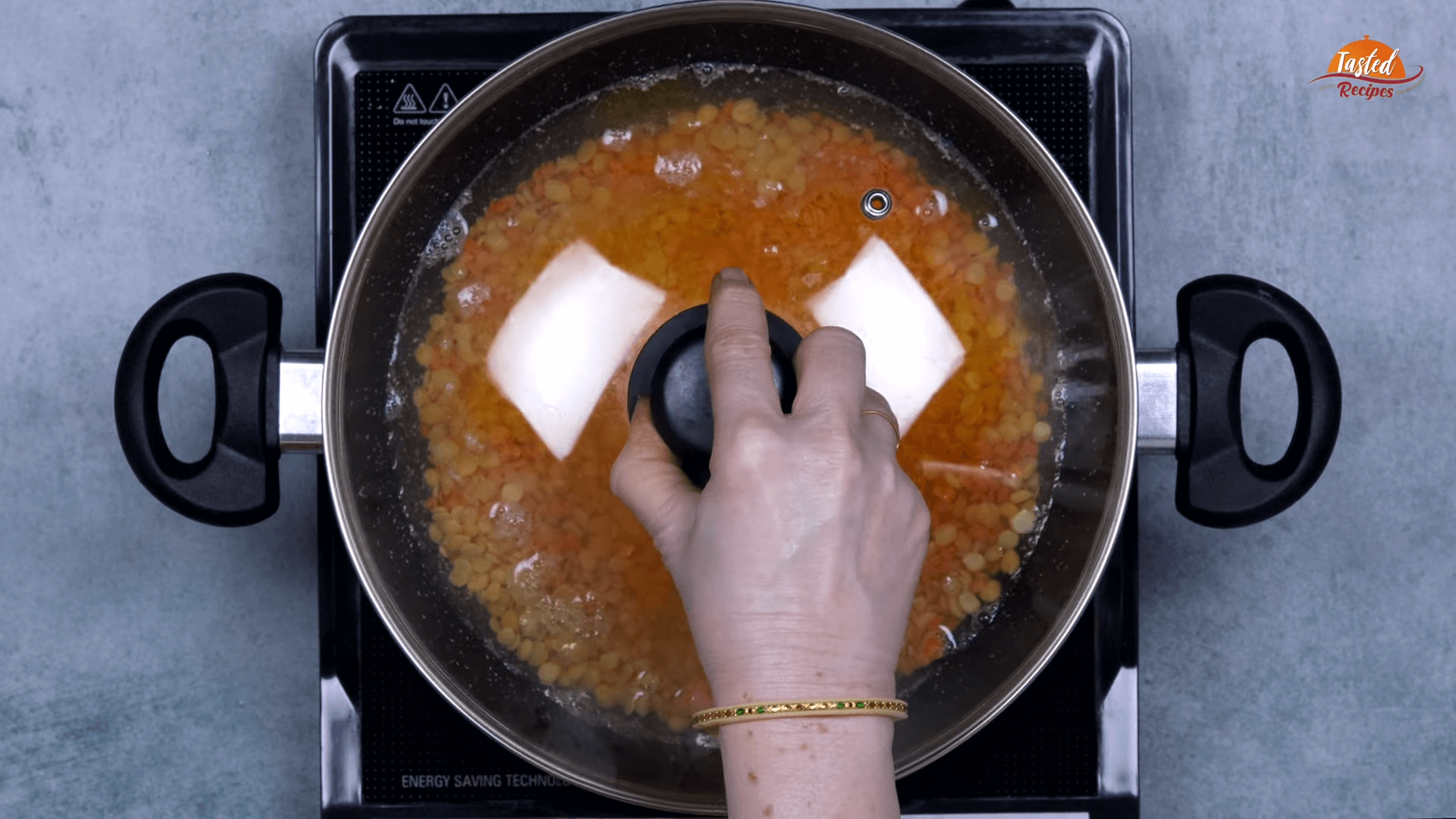 Dal Palak Dhaba Style Step 3