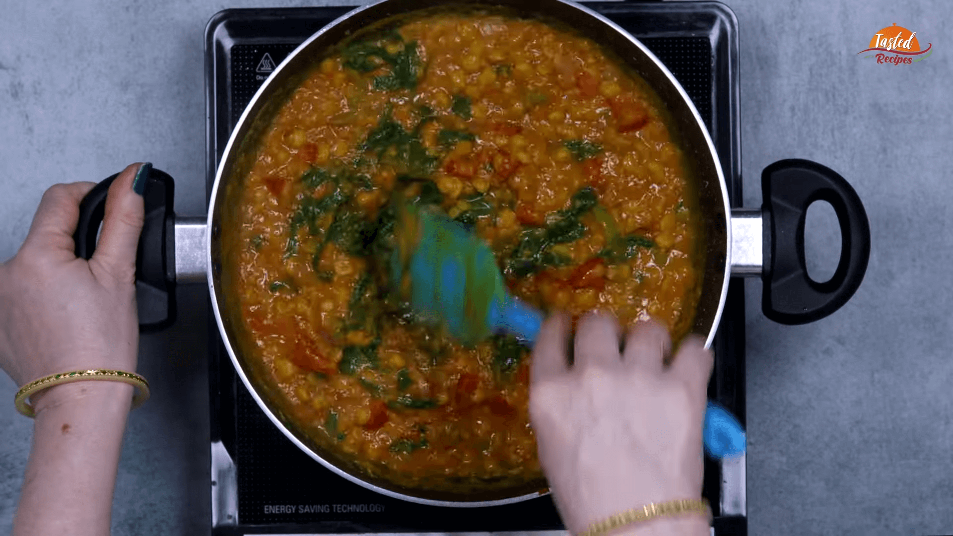 Dal Palak Dhaba Style Step 5
