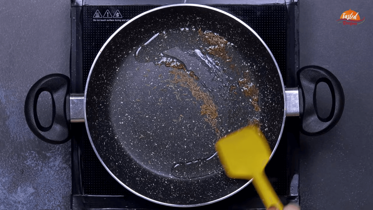 Gobhi Paratha step-1