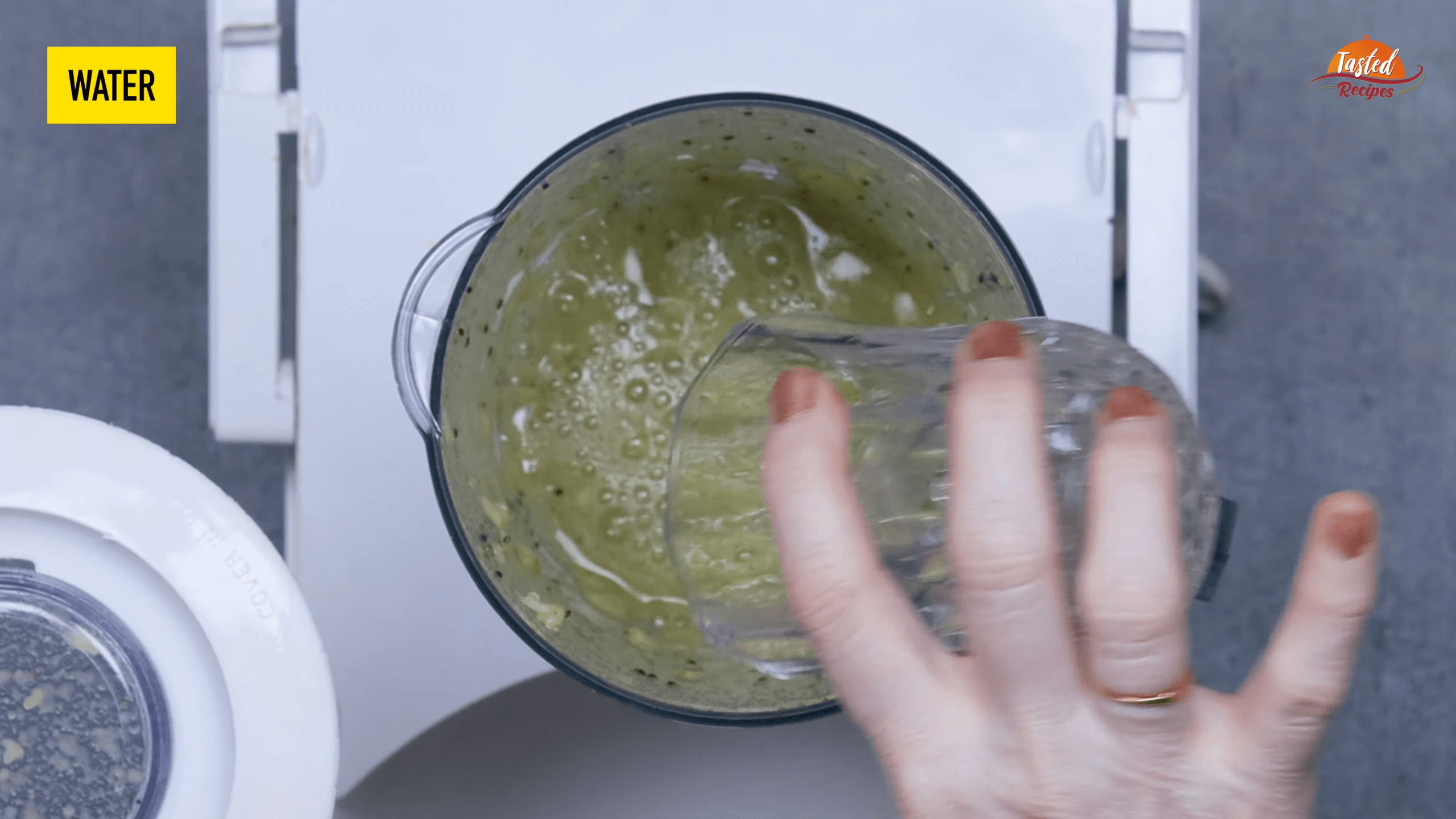 Kiwi apple smoothie step-3