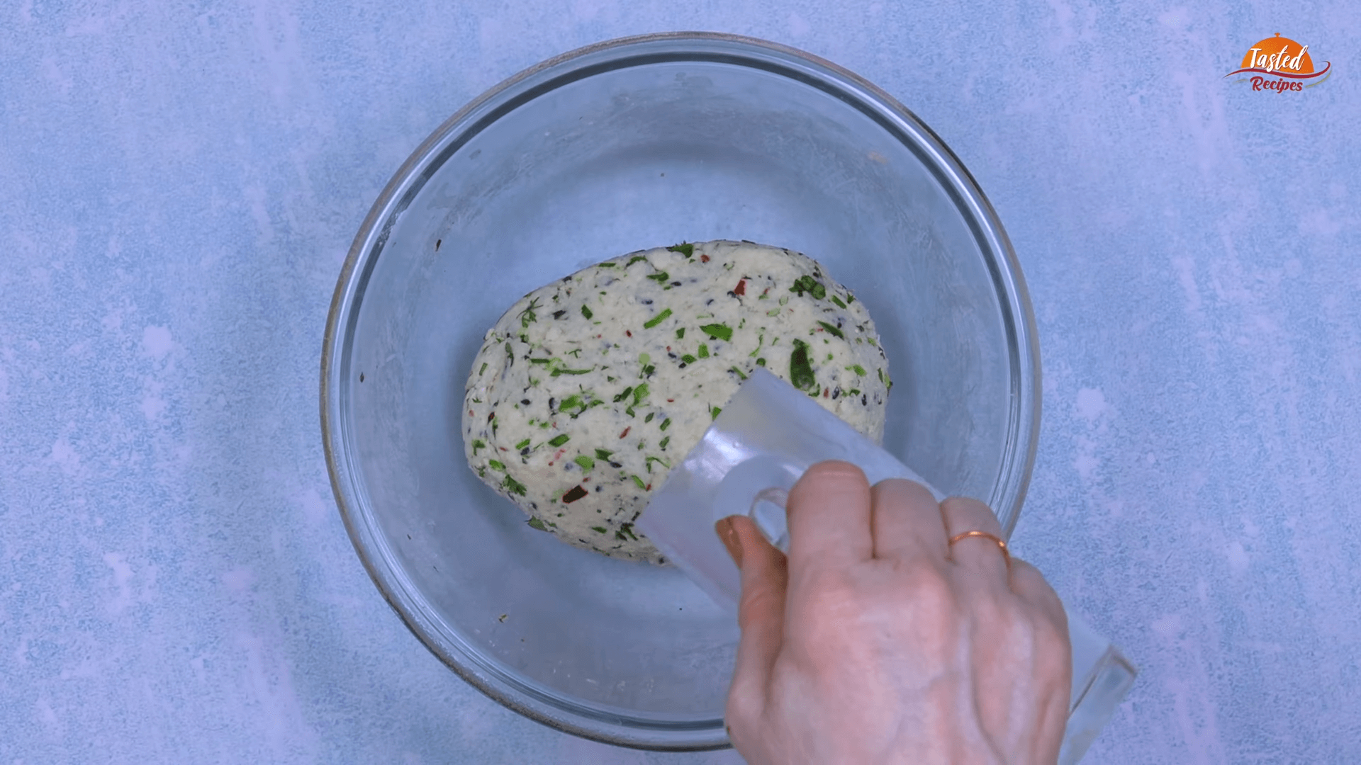 Poha Rava Vada step-4