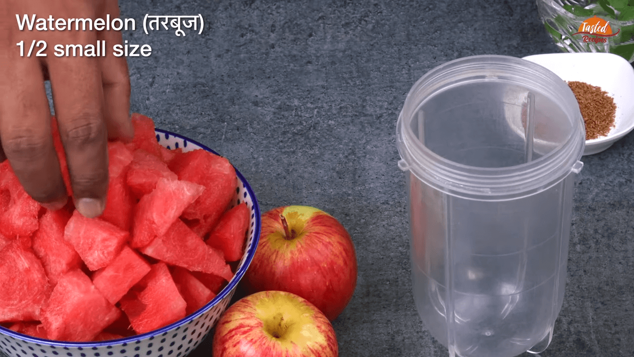 Watermelon Apple Juice step-1
