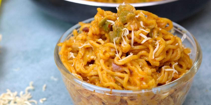 cheese schezwan maggi