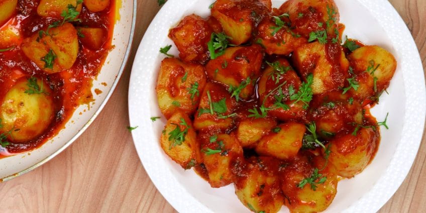 Khatte meethe memoni aloo