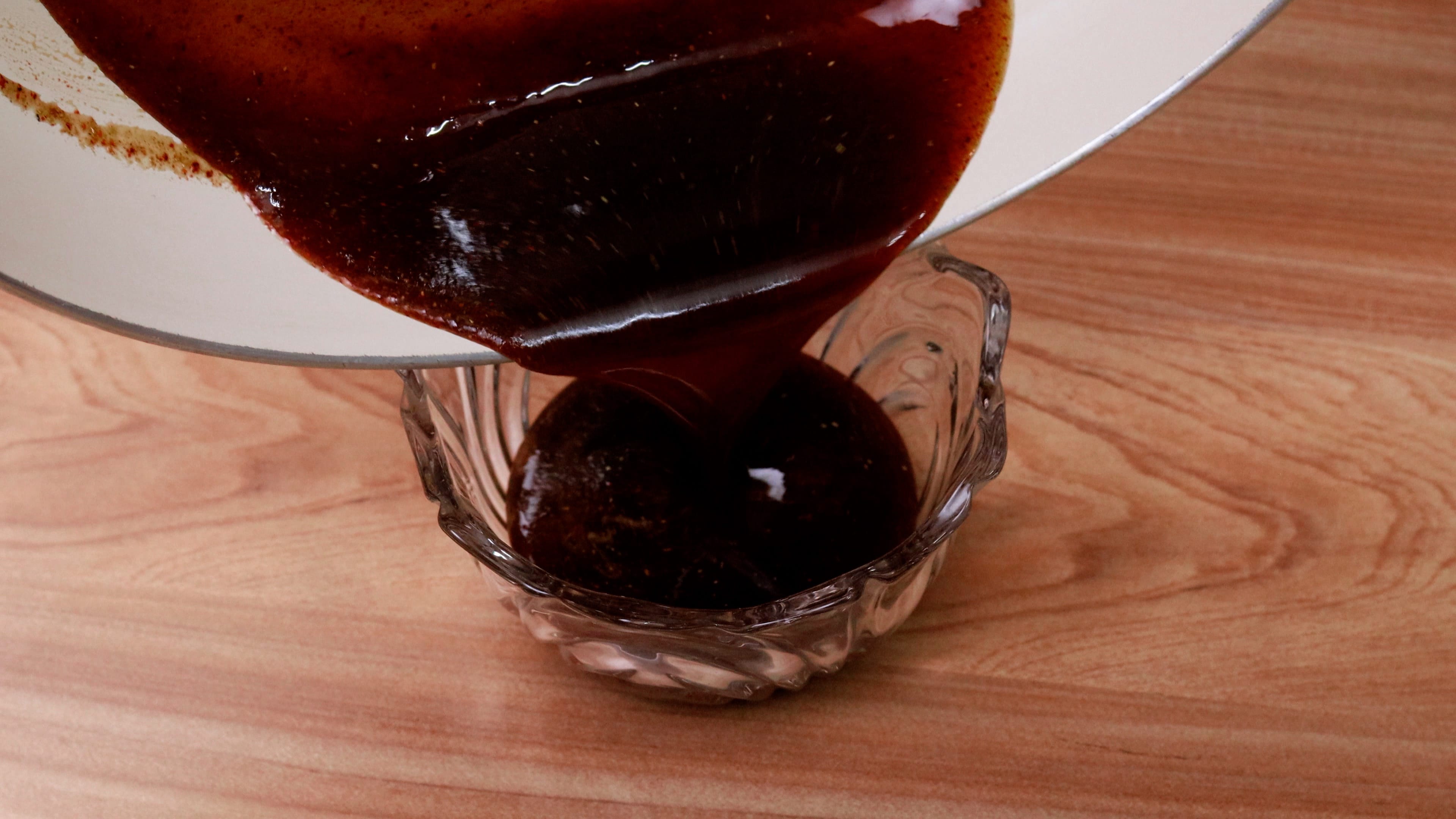 Meethi Chutney for Chaat and Snacks - Tasted Recipes
