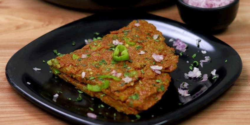 Indian Masala Egg Omellete With Red Chilli Powder