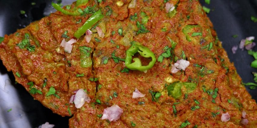 Indian Masala Egg Omellete With Red Chilli Powder
