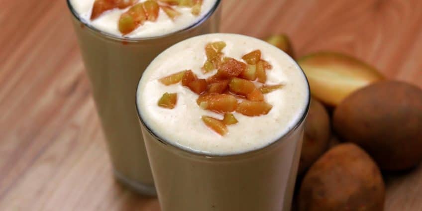 Chikoo Lassi