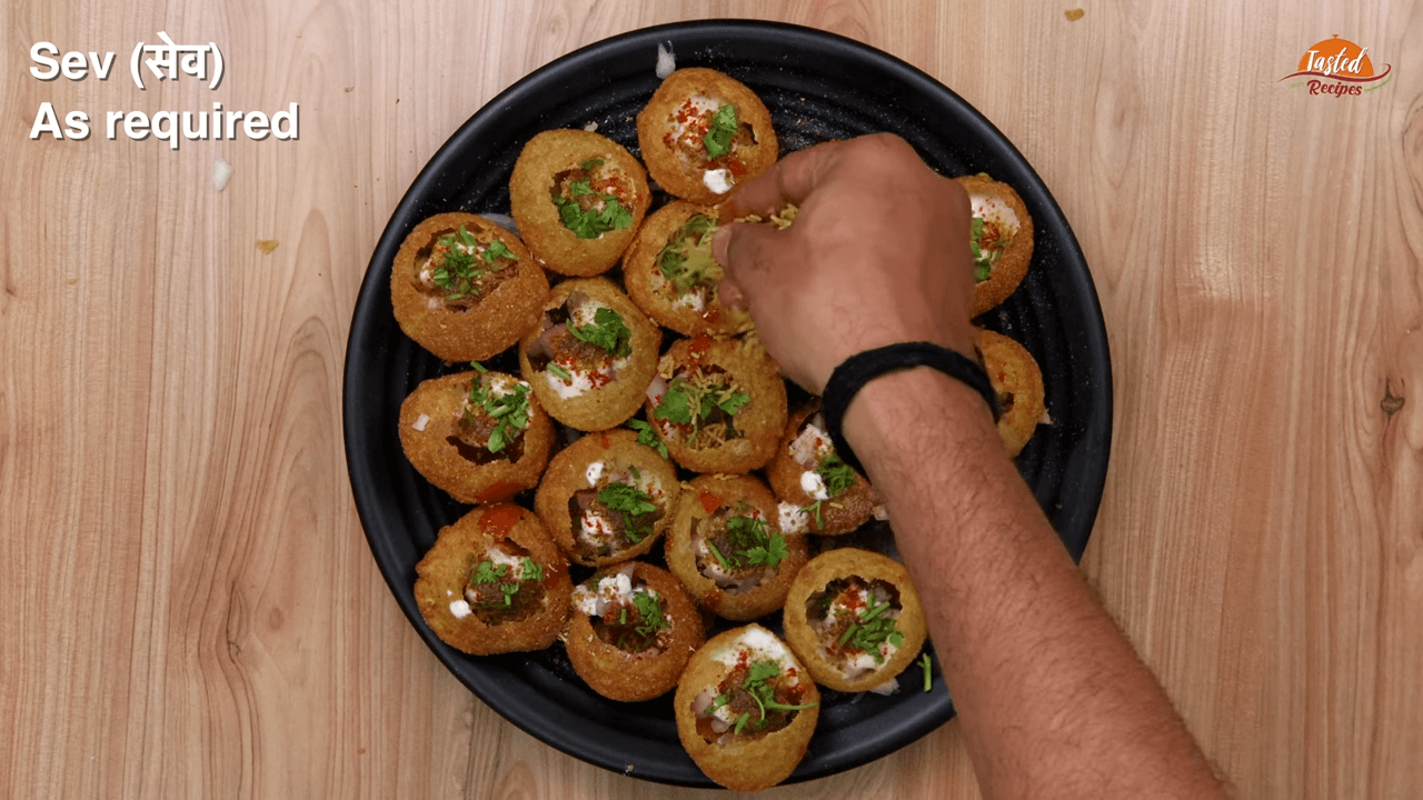 Dahi puri step 11
