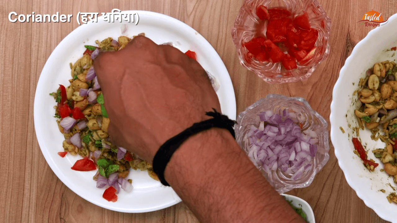 Surti Collegian Bhel step 8