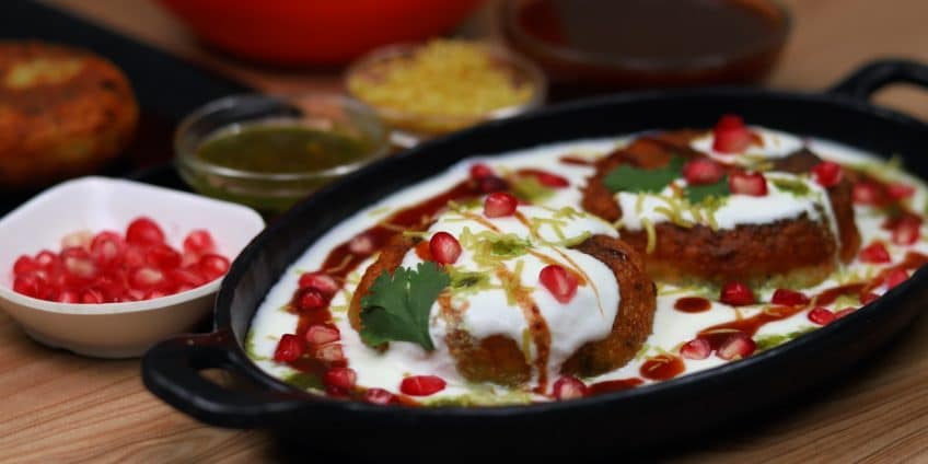 aloo tikki chaat