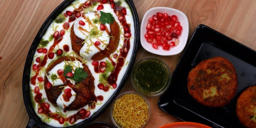 aloo tikki chaat